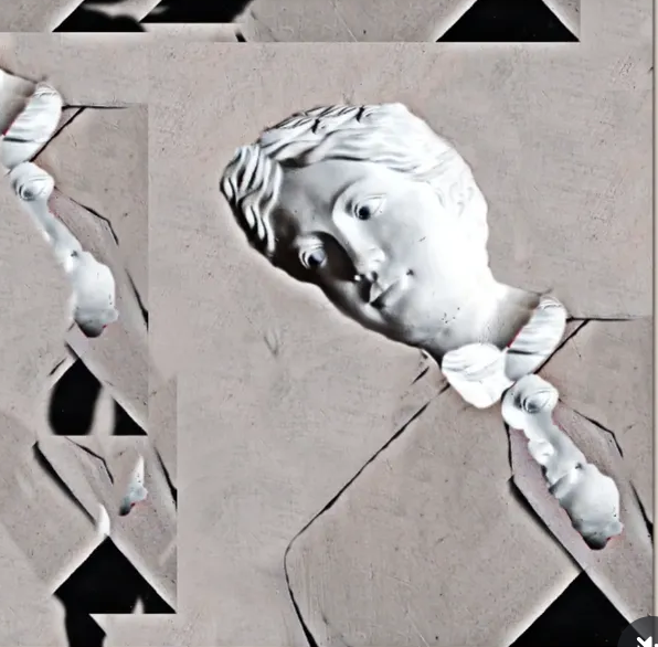 L'opera è un busto stilizzato che sembra immortalare il tempo